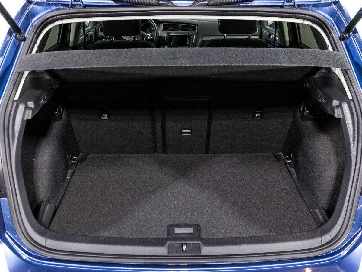 Volkswagen Golf 2012 года с пробегом. Фото: #14