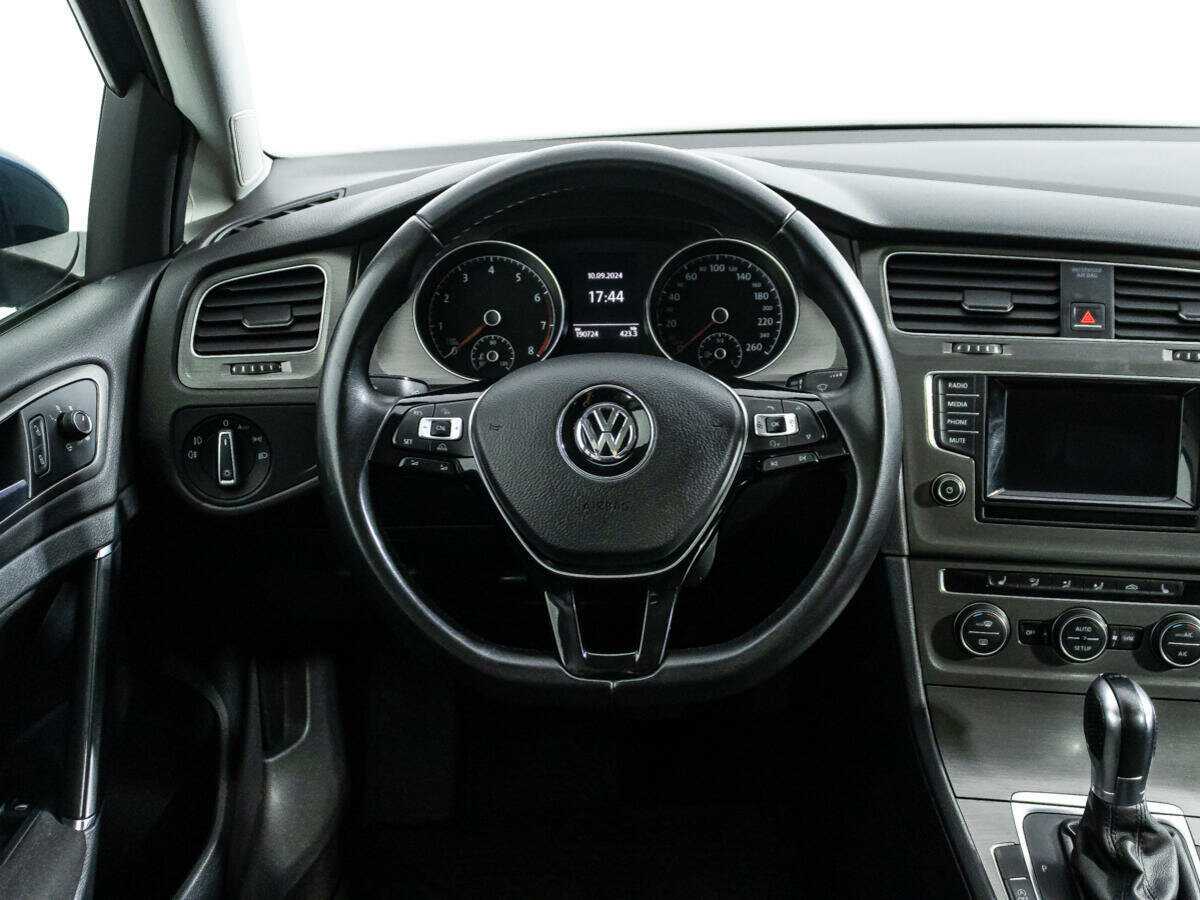 Volkswagen Golf 2012 года с пробегом. Фото: #17