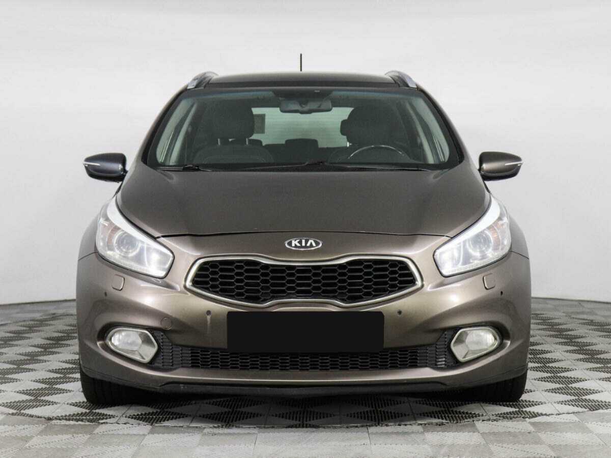 Kia Ceed 2013 года с пробегом. Фото: #1