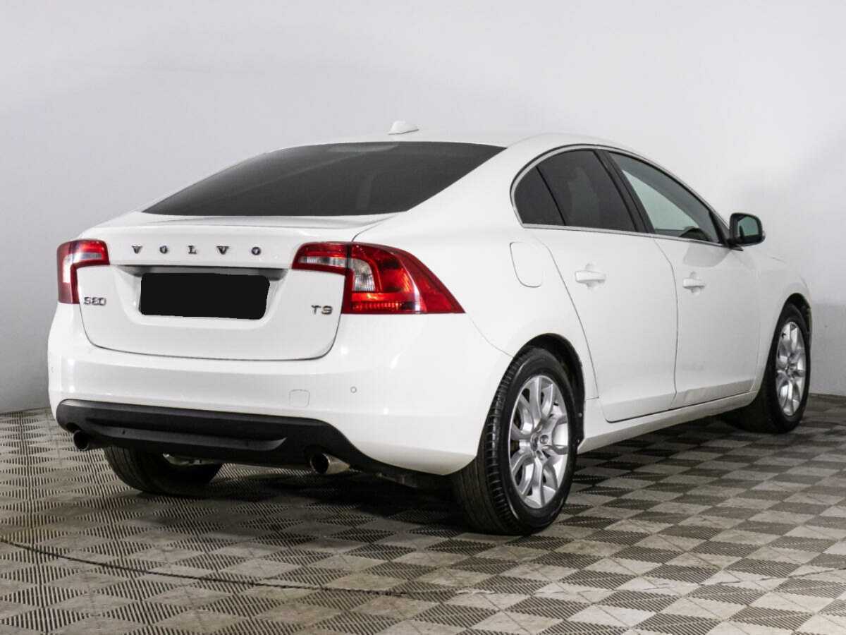 Volvo S60 2012 года с пробегом. Фото: #4