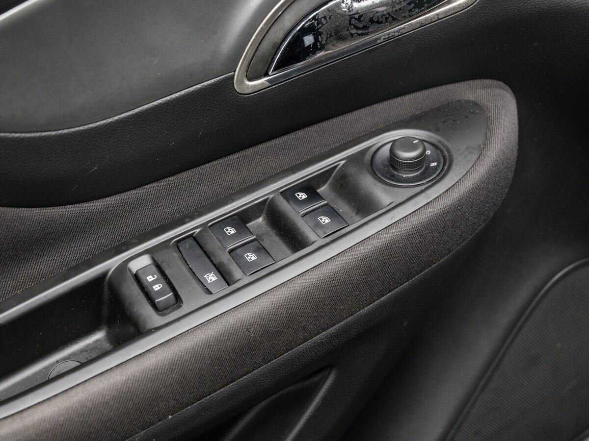 Opel Mokka 2012 года с пробегом. Фото: #14