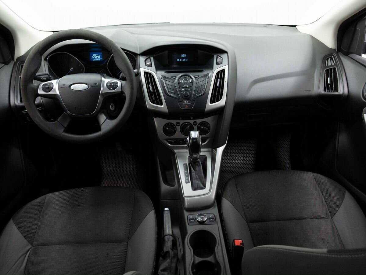 Ford Focus 2013 года с пробегом. Фото: #13