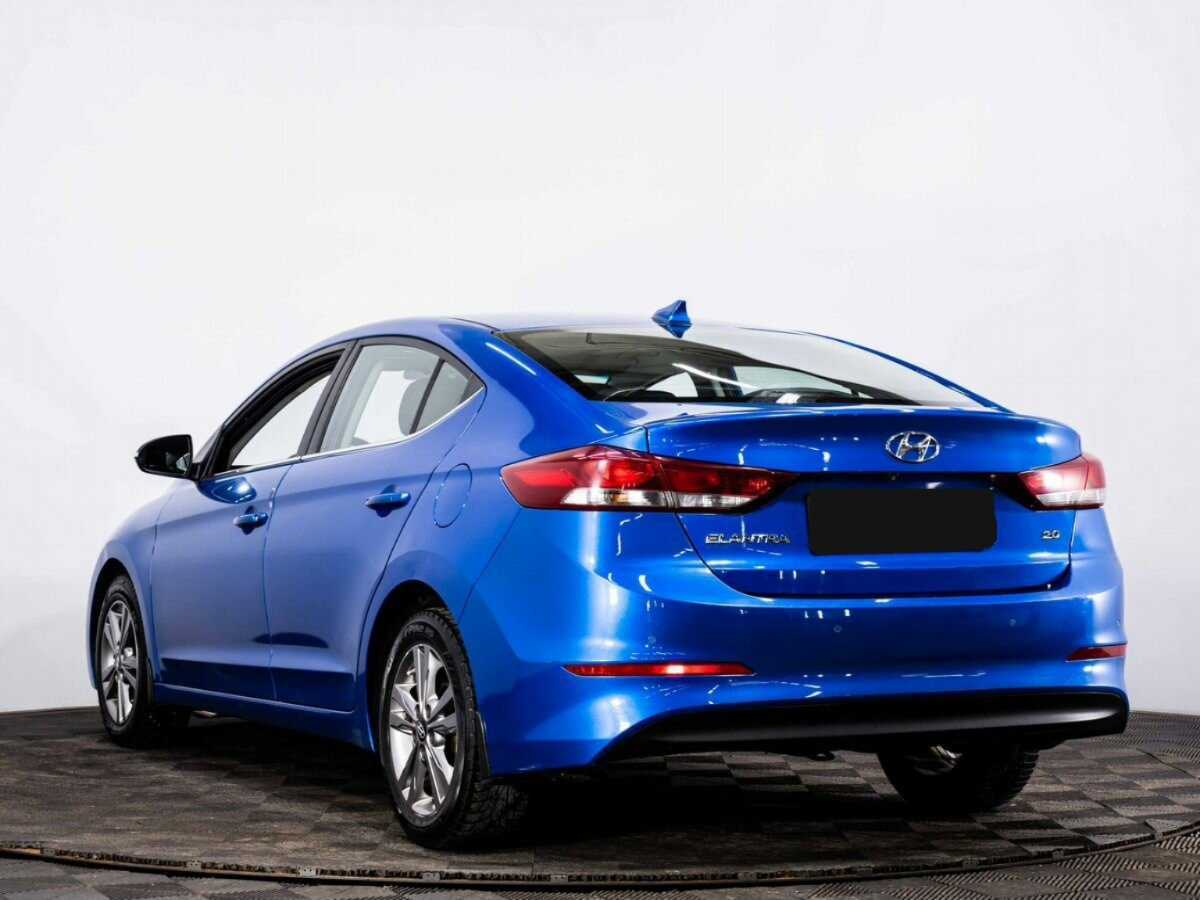 Hyundai Elantra 2017 года с пробегом. Фото: #3