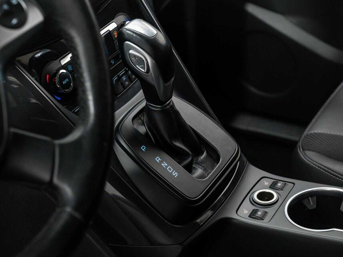 Ford Kuga 2015 года с пробегом. Фото: #13