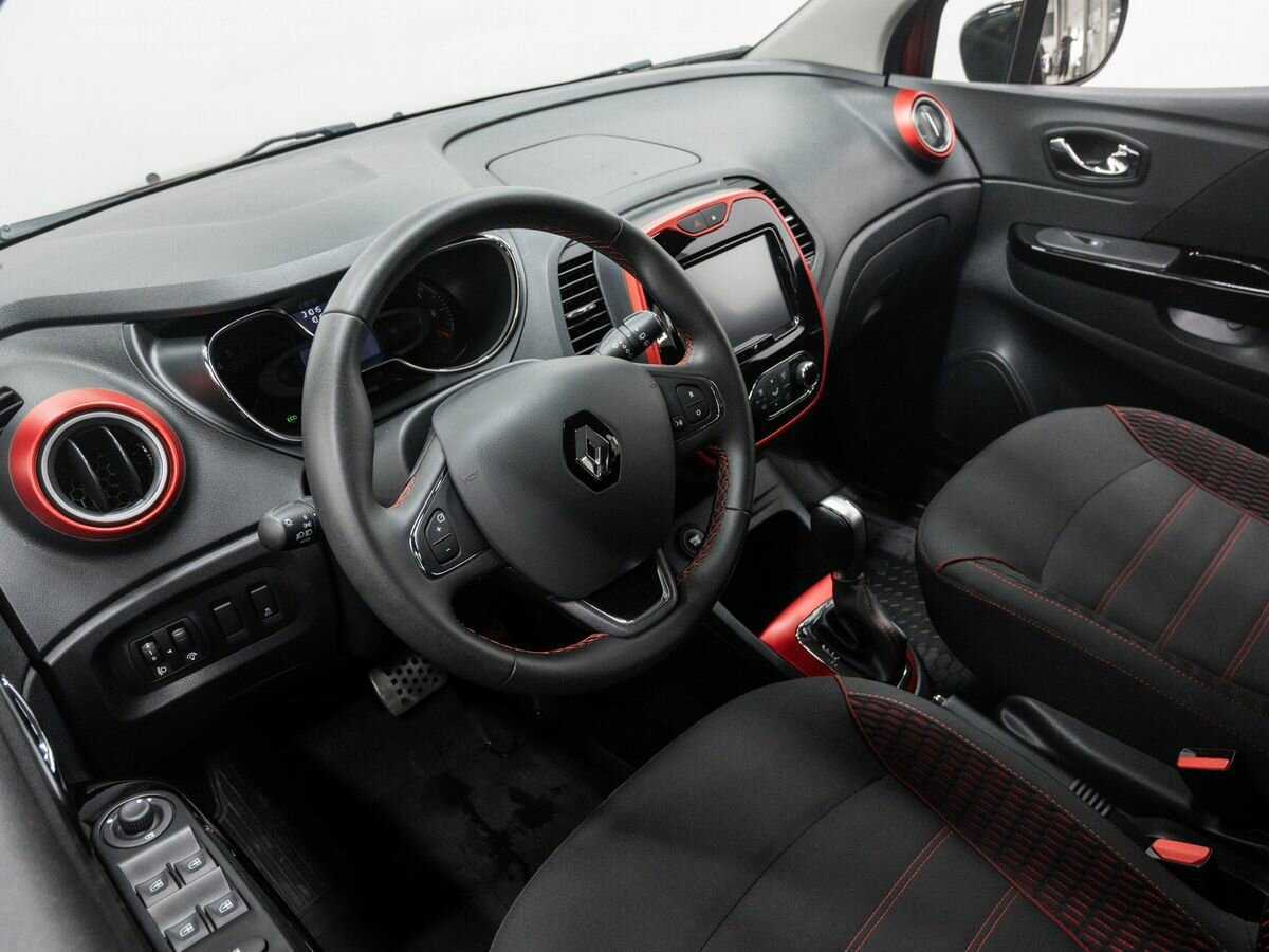 Renault Kaptur 2018 года с пробегом. Фото: #14