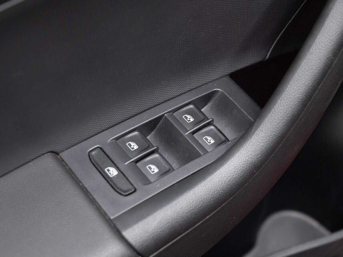 Skoda Rapid 2020 года с пробегом. Фото: #15