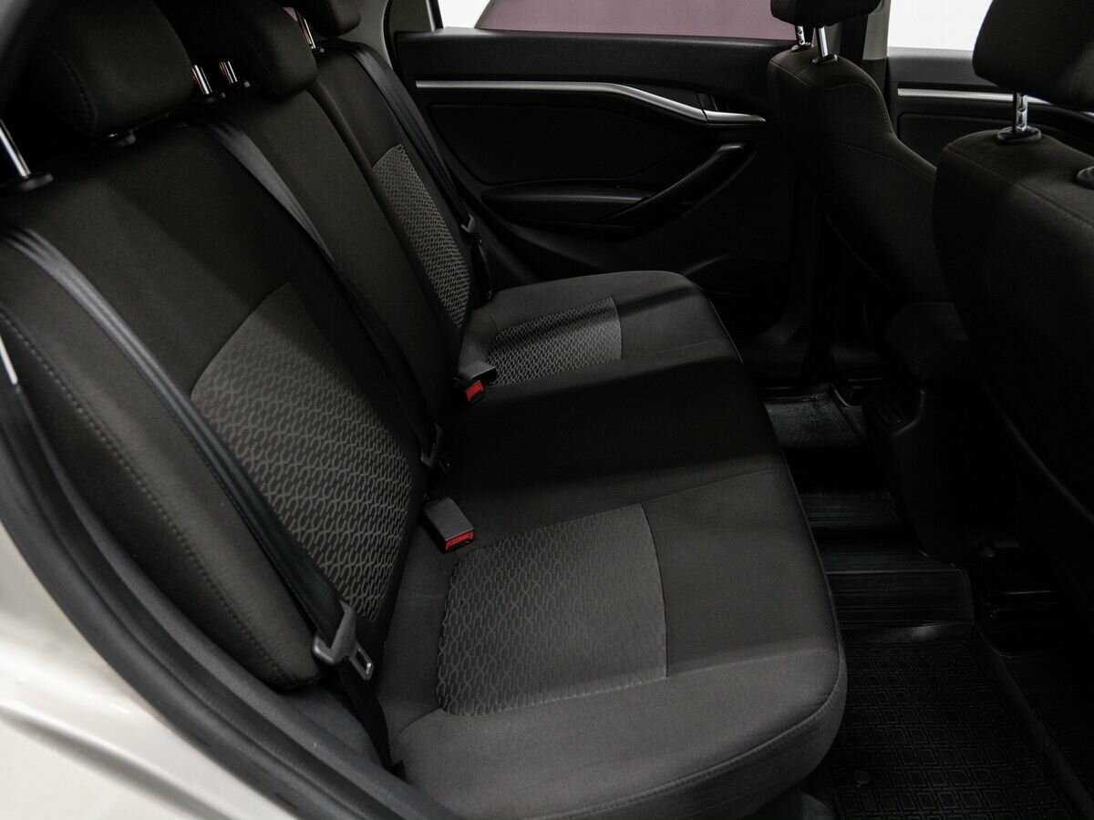 Lada (ВАЗ) Vesta 2019 года с пробегом. Фото: #9