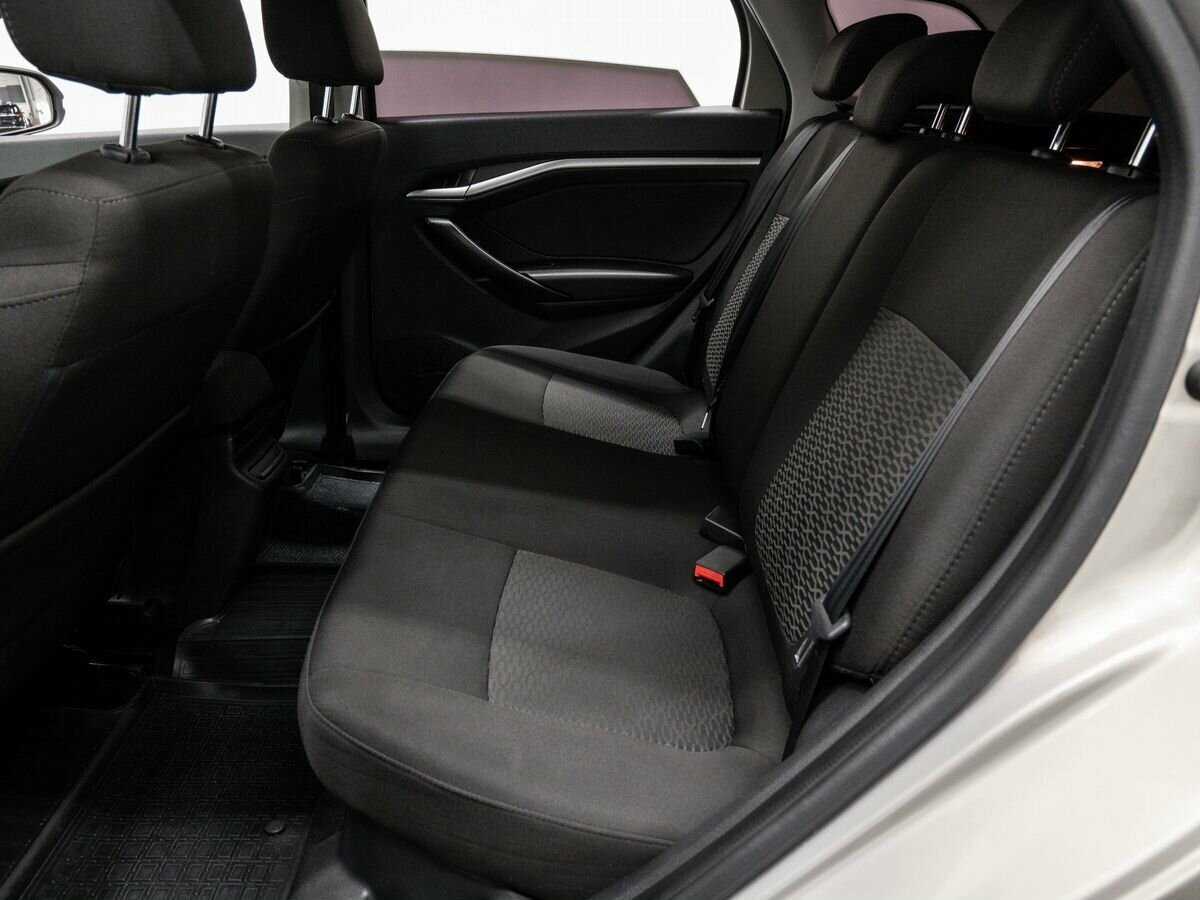 Lada (ВАЗ) Vesta 2019 года с пробегом. Фото: #12