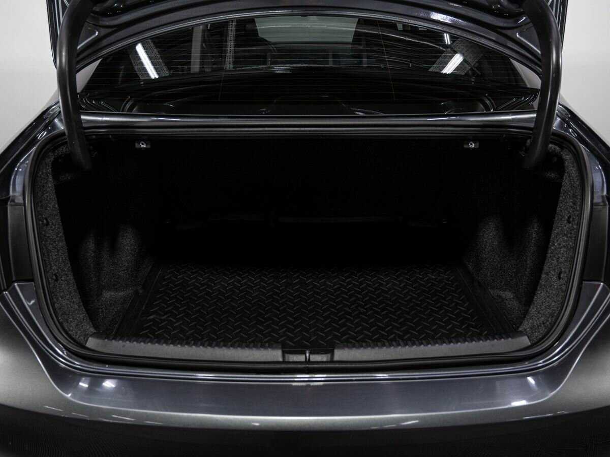 Volkswagen Jetta 2012 года с пробегом. Фото: #20