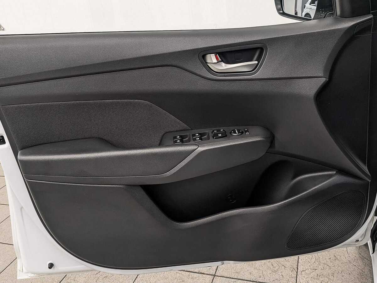 Hyundai Solaris 2017 года с пробегом. Фото: #18