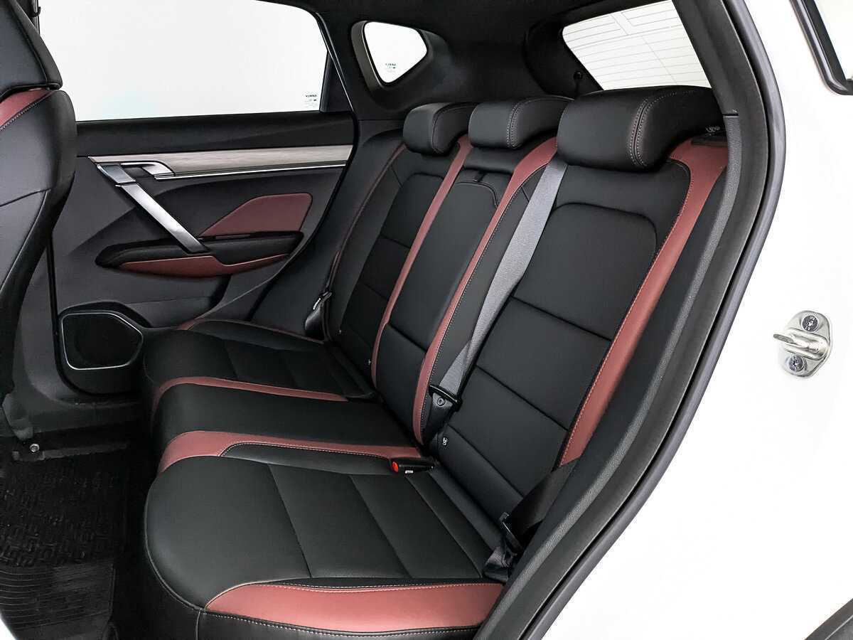 Geely Coolray 2023 года с пробегом. Фото: #17