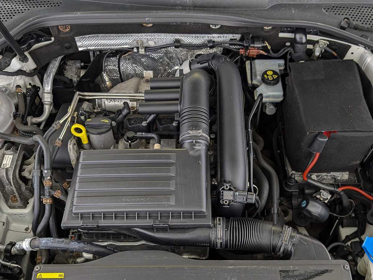 Volkswagen Golf 2014 года с пробегом. Фото: #8