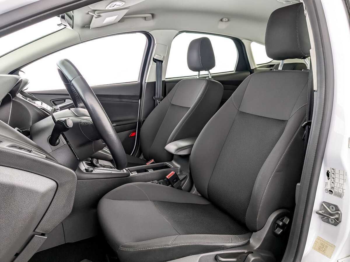Ford Focus 2018 года с пробегом. Фото: #19