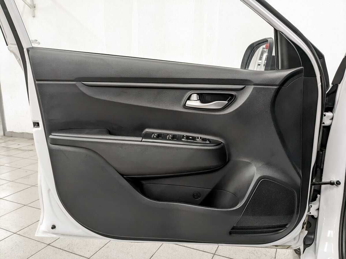 Kia Rio 2021 года с пробегом. Фото: #18