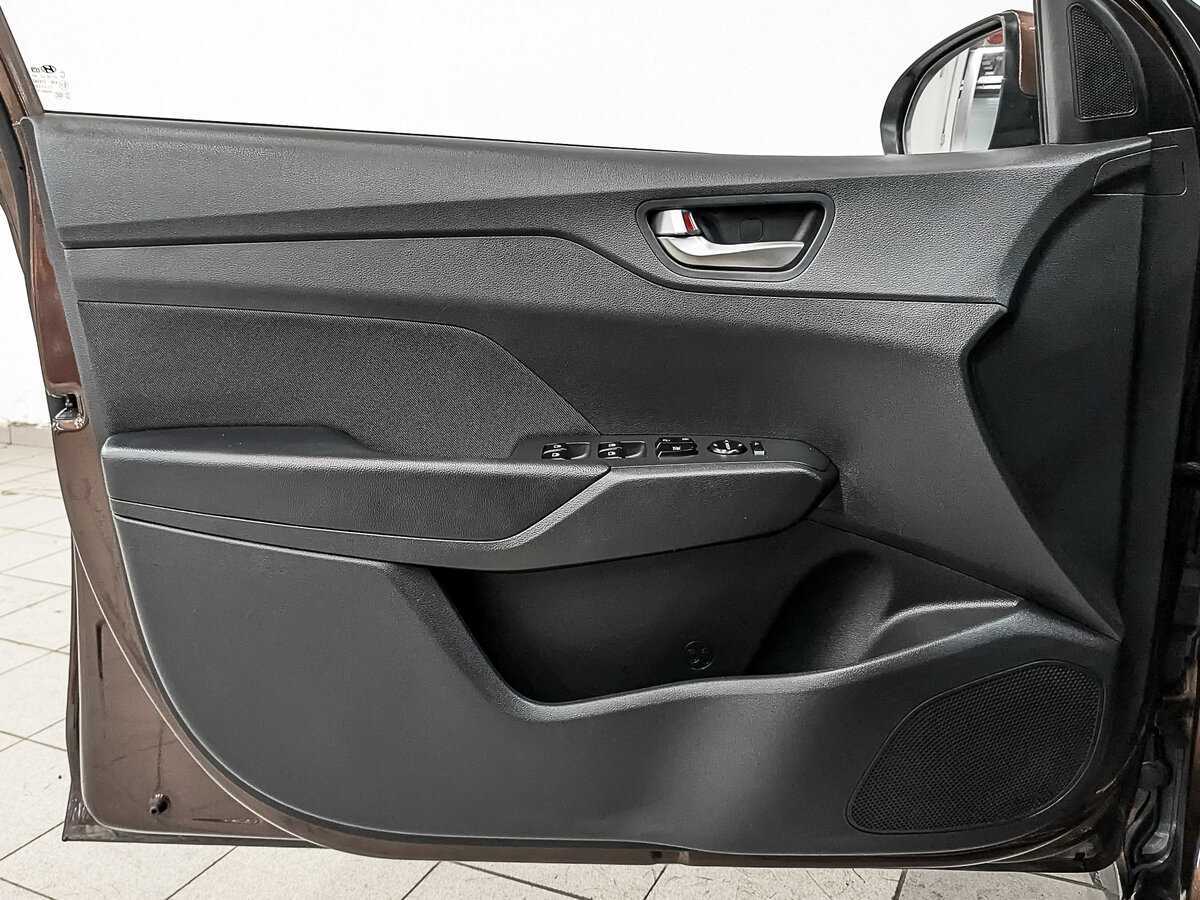 Hyundai Solaris 2021 года с пробегом. Фото: #18