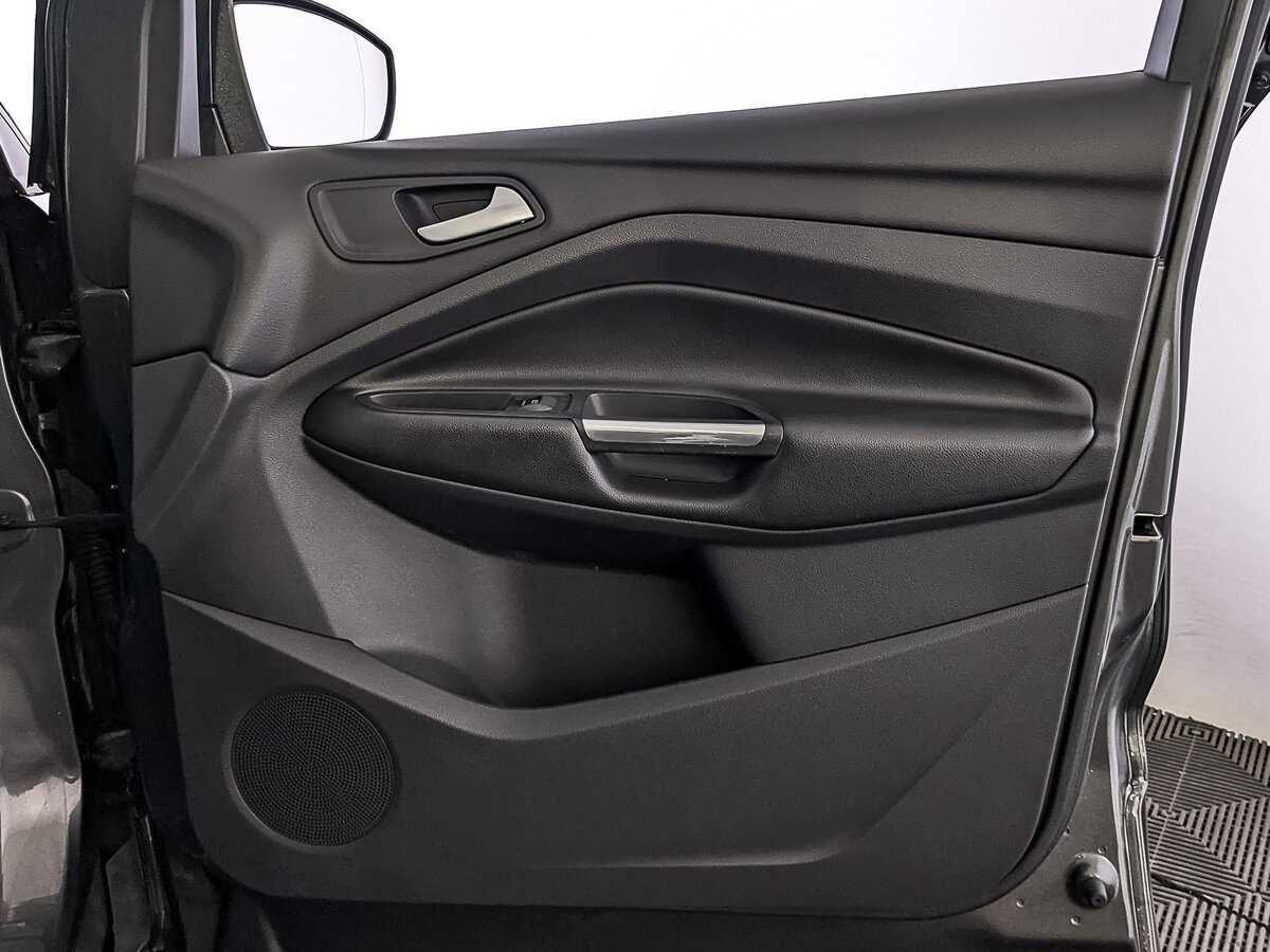 Ford Kuga 2018 года с пробегом. Фото: #23