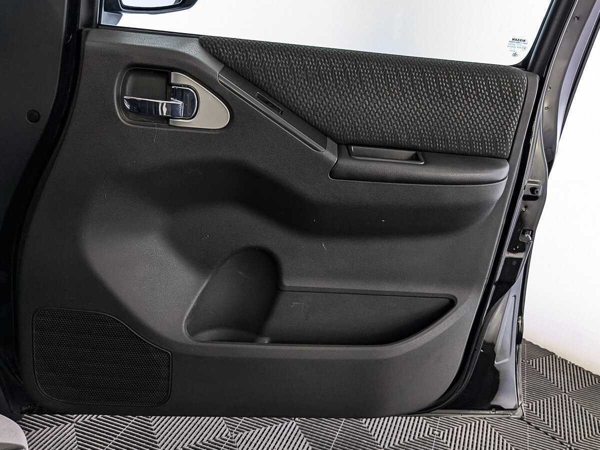 Nissan Pathfinder 2012 года с пробегом. Фото: #22