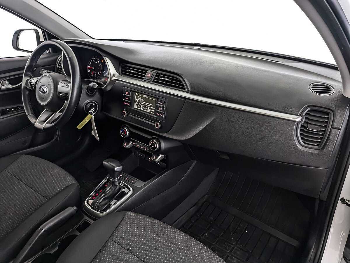 Kia Rio 2021 года с пробегом. Фото: #12