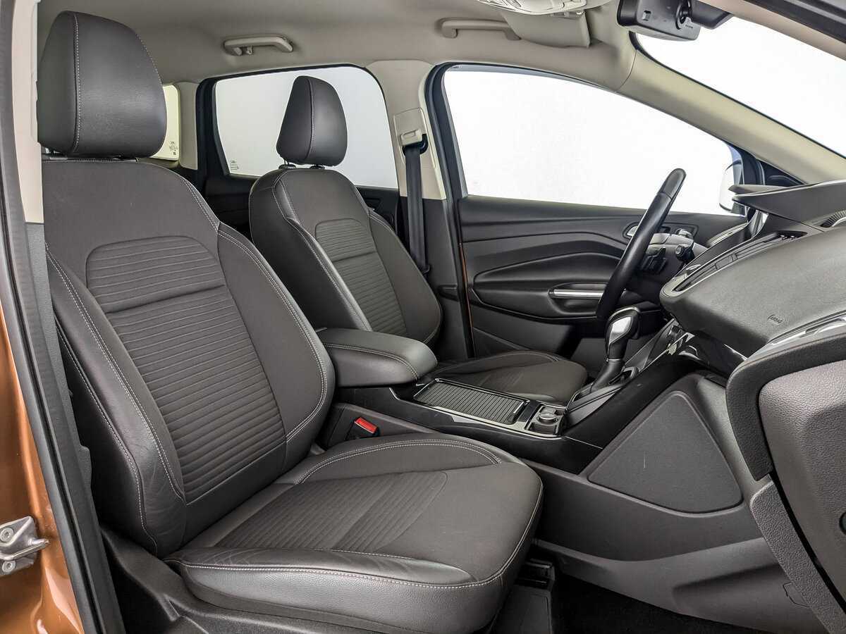 Ford Kuga 2018 года с пробегом. Фото: #22