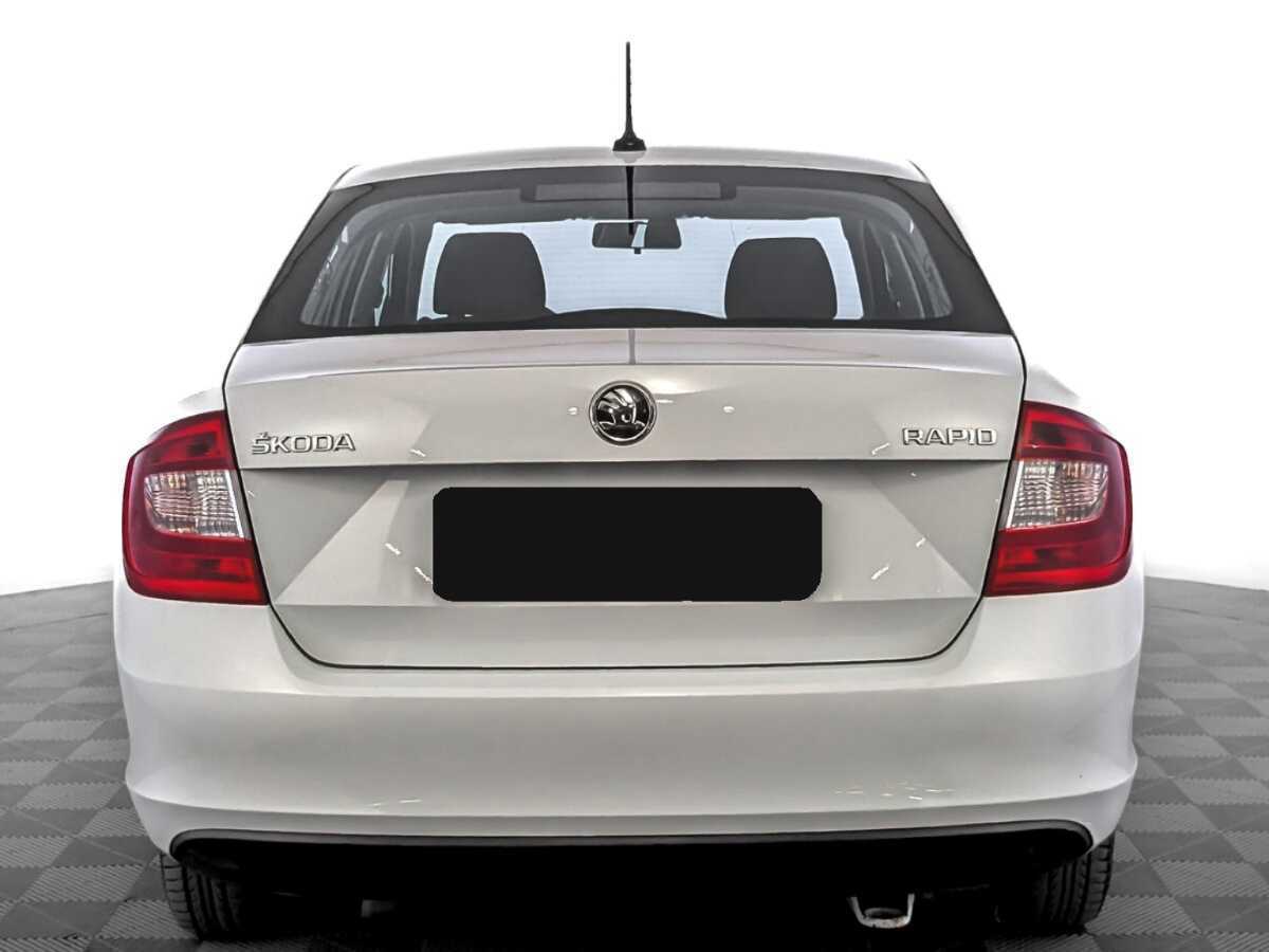 Skoda Rapid 2017 года с пробегом. Фото: #5