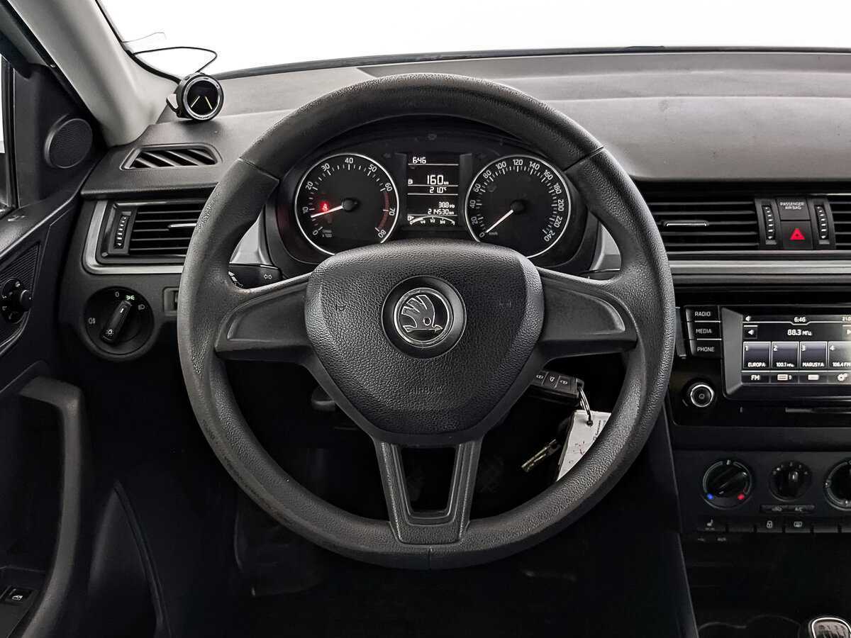 Skoda Rapid 2017 года с пробегом. Фото: #21