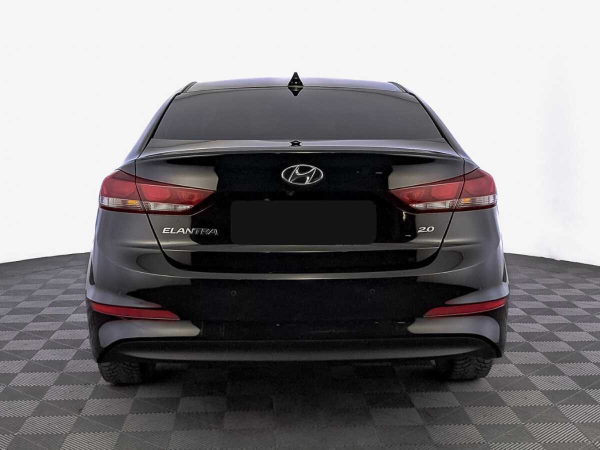 Hyundai Elantra 2017 года с пробегом. Фото: #5