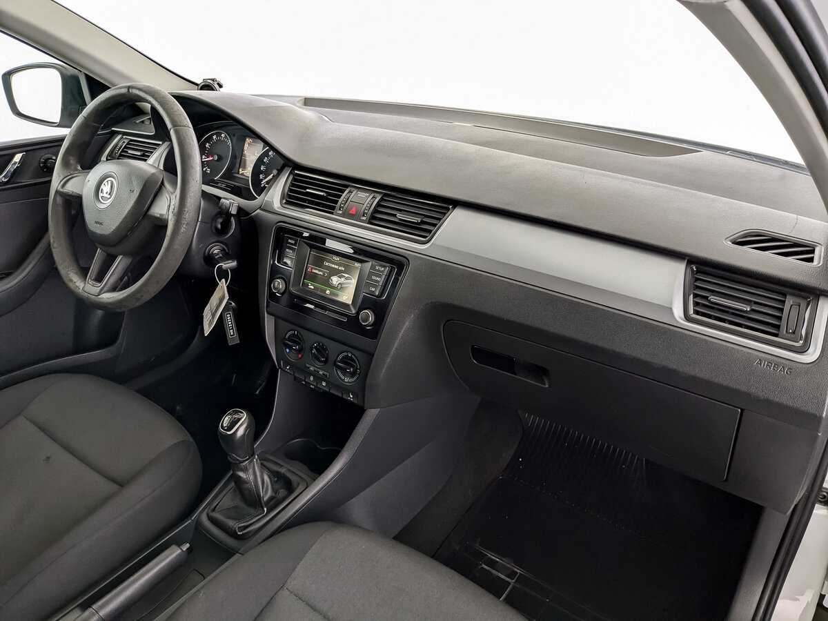 Skoda Rapid 2017 года с пробегом. Фото: #10