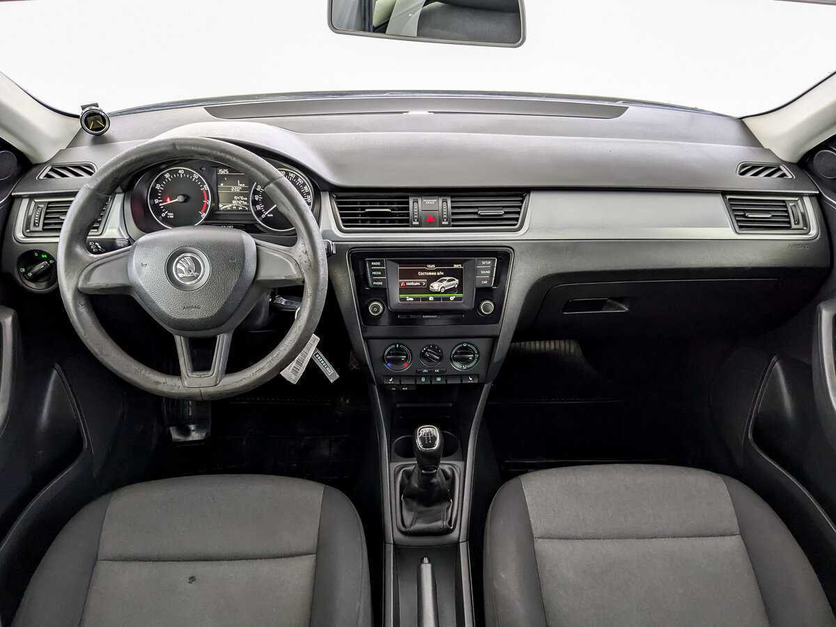 Skoda Rapid 2017 года с пробегом. Фото: #13