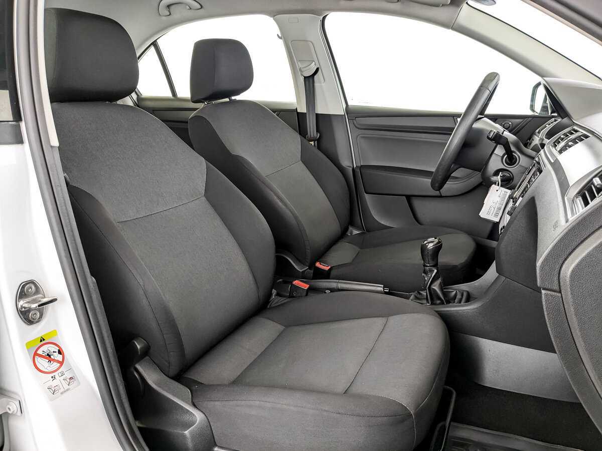 Skoda Rapid 2019 года с пробегом. Фото: #22