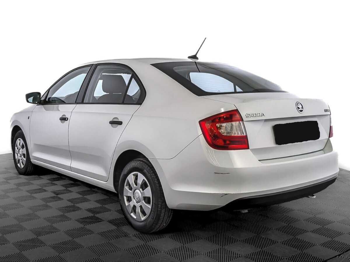 Skoda Rapid 2017 года с пробегом. Фото: #6