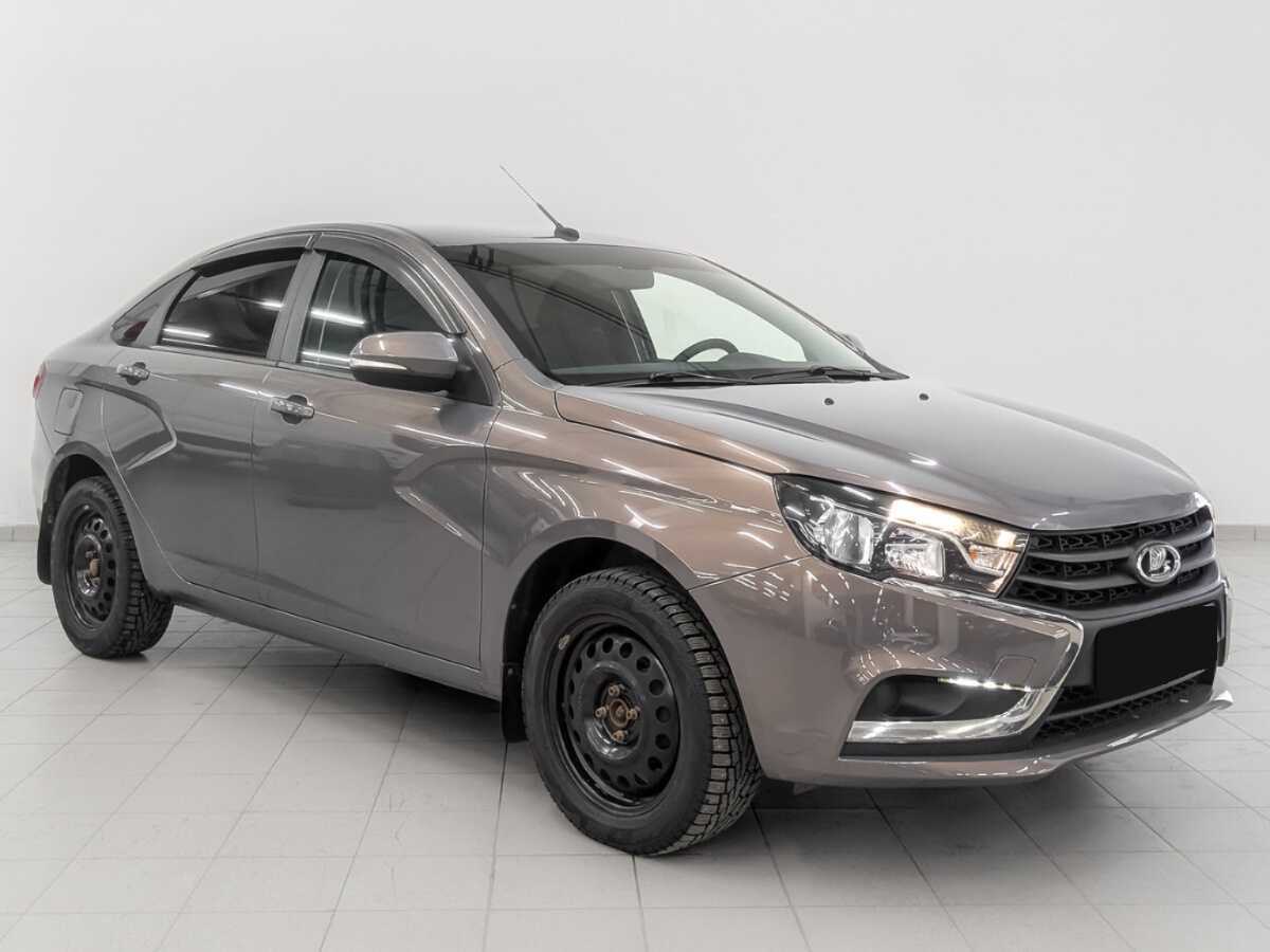 Lada (ВАЗ) Vesta 2017 года с пробегом. Фото: #2