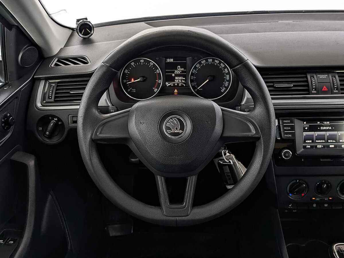 Skoda Rapid 2017 года с пробегом. Фото: #20
