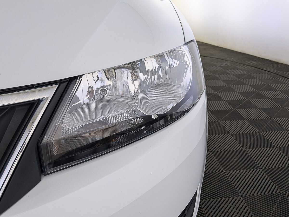 Skoda Rapid 2017 года с пробегом. Фото: #10