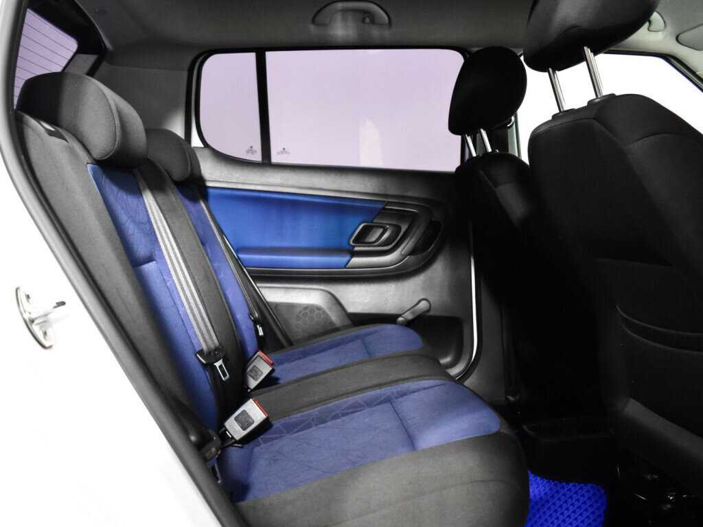 Skoda Fabia 2013 года с пробегом. Фото: #9