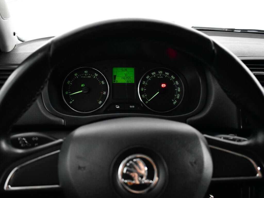 Skoda Fabia 2013 года с пробегом. Фото: #10