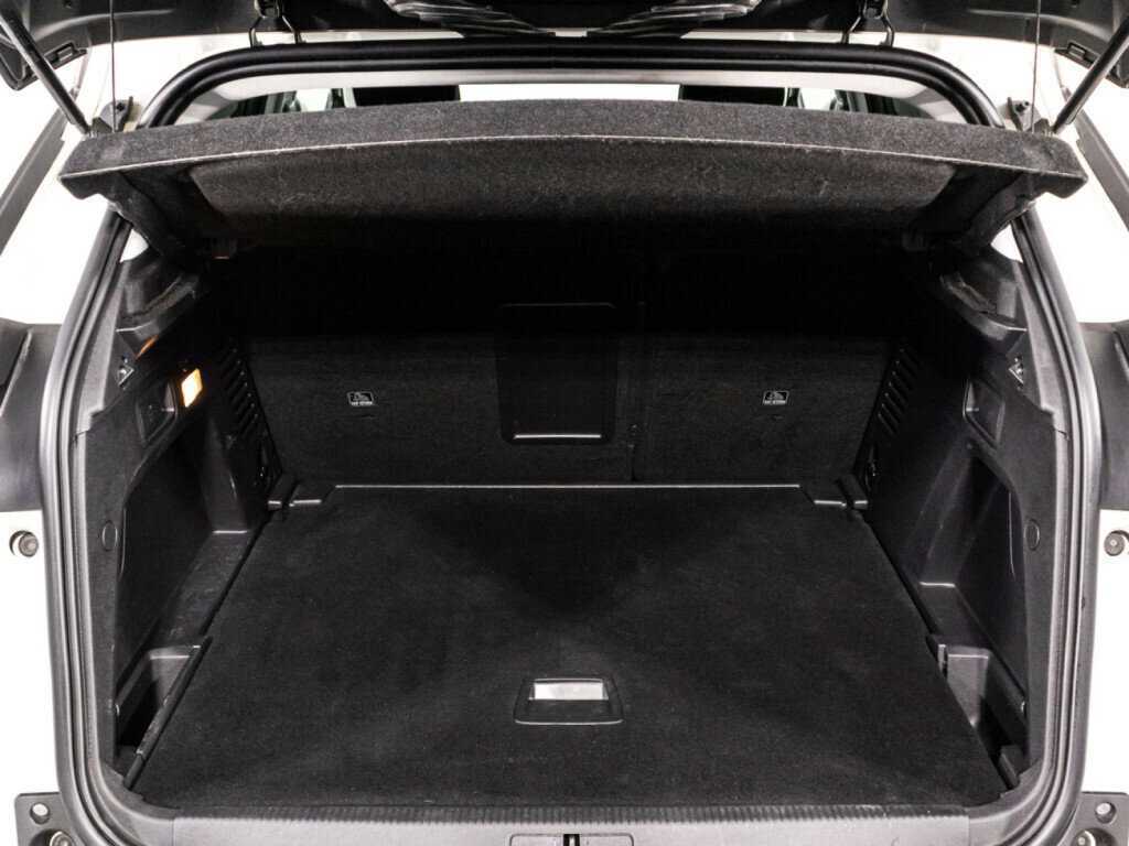 Peugeot 3008 2017 года с пробегом. Фото: #14