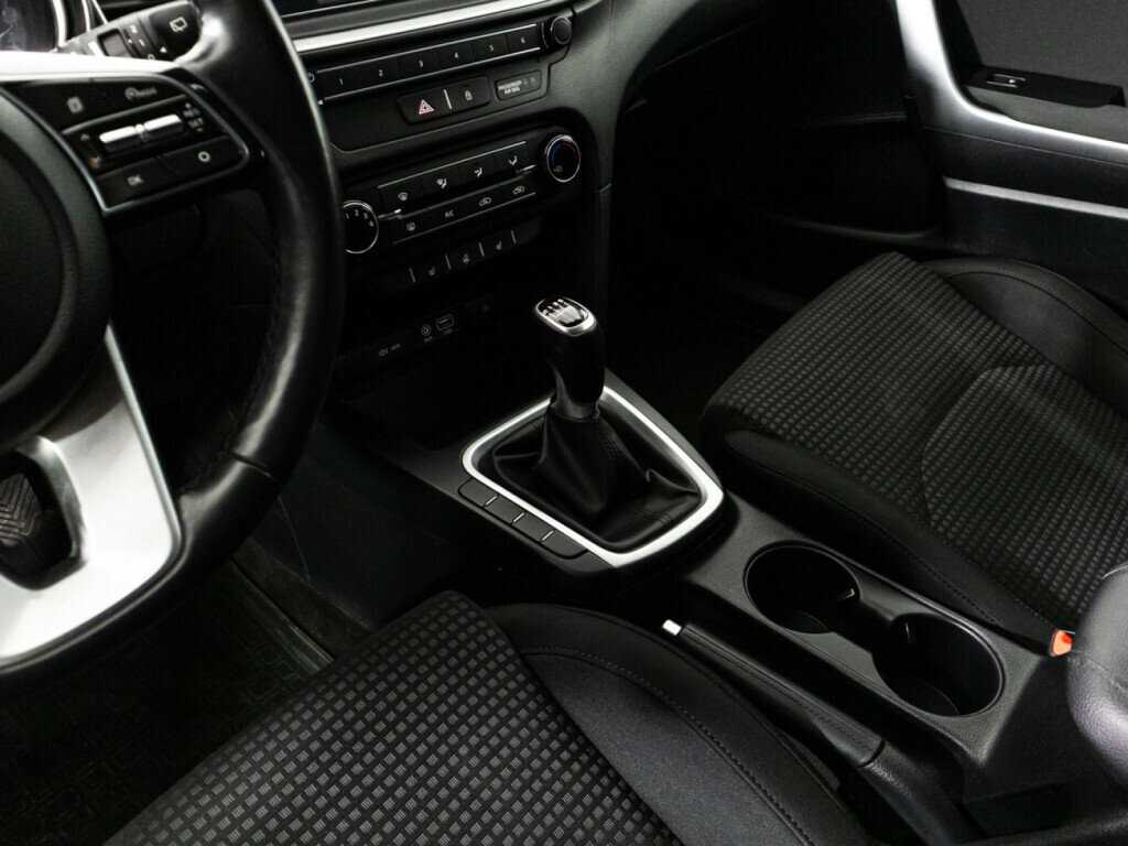 Kia Ceed 2019 года с пробегом. Фото: #15