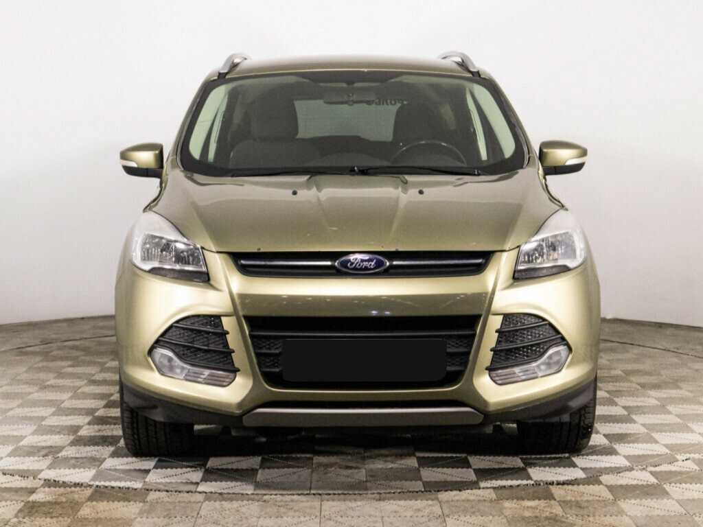 Ford Kuga 2014 года с пробегом. Фото: #1