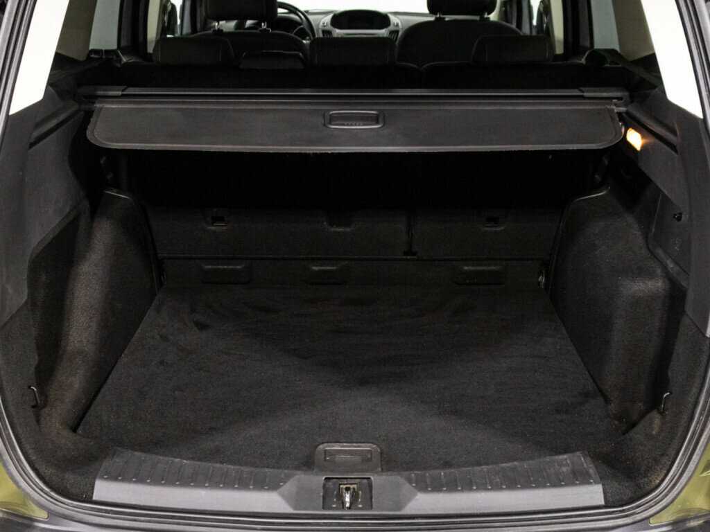 Ford Kuga 2014 года с пробегом. Фото: #14