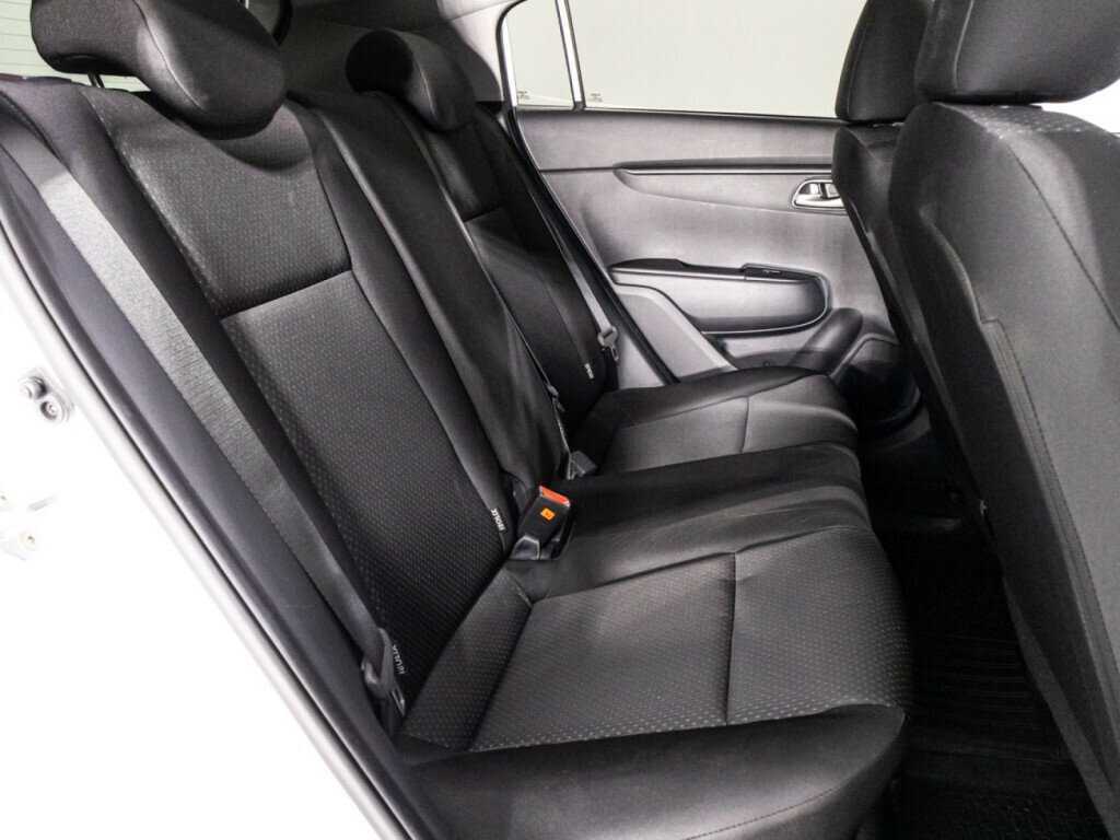 Kia Rio 2022 года с пробегом. Фото: #17