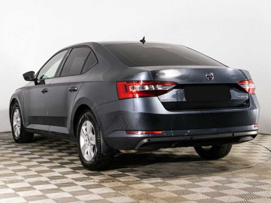 Skoda Superb 2018 года с пробегом. Фото: #5