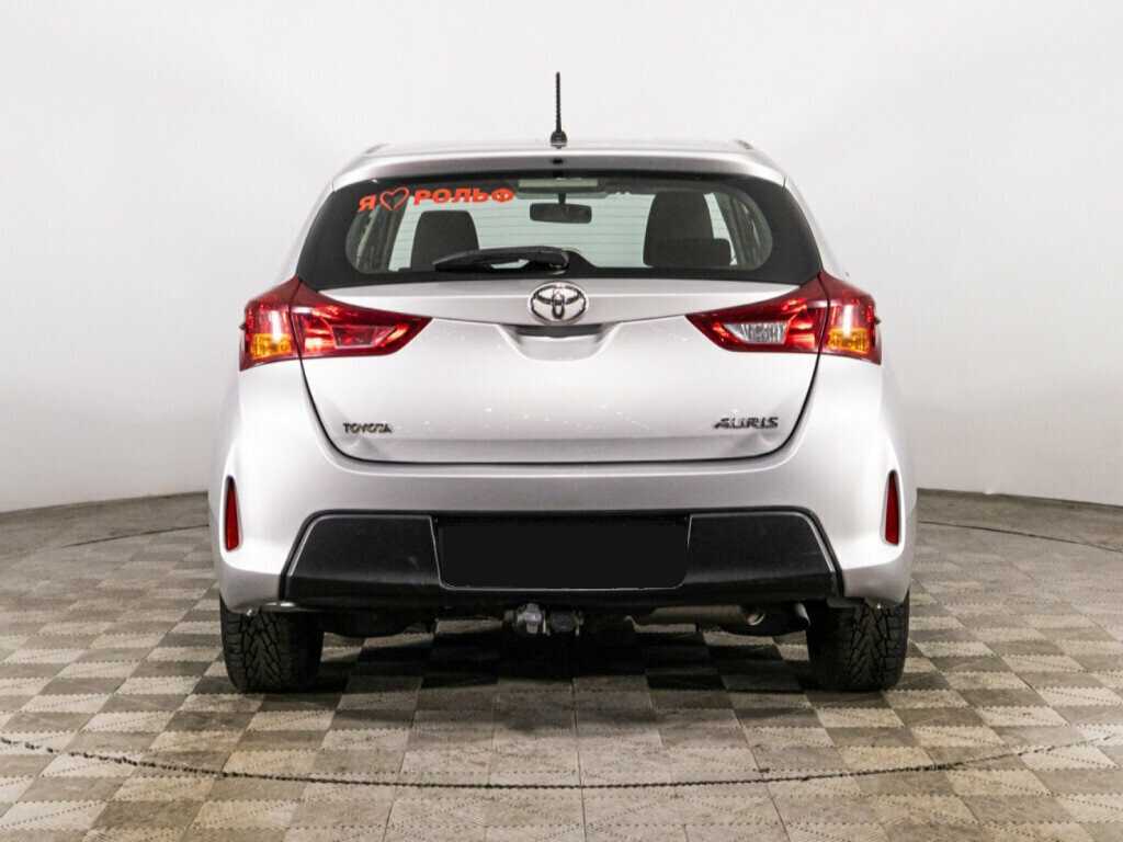 Toyota Auris 2013 года с пробегом. Фото: #5