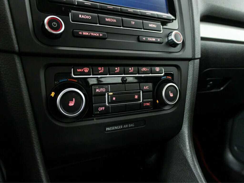 Volkswagen Golf 2012 года с пробегом. Фото: #13