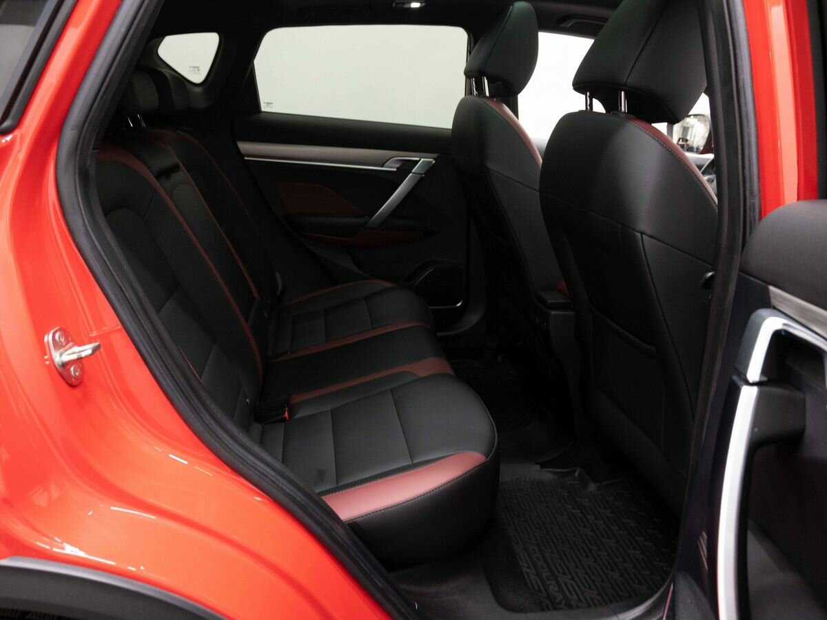 Geely Coolray 2021 года с пробегом. Фото: #9