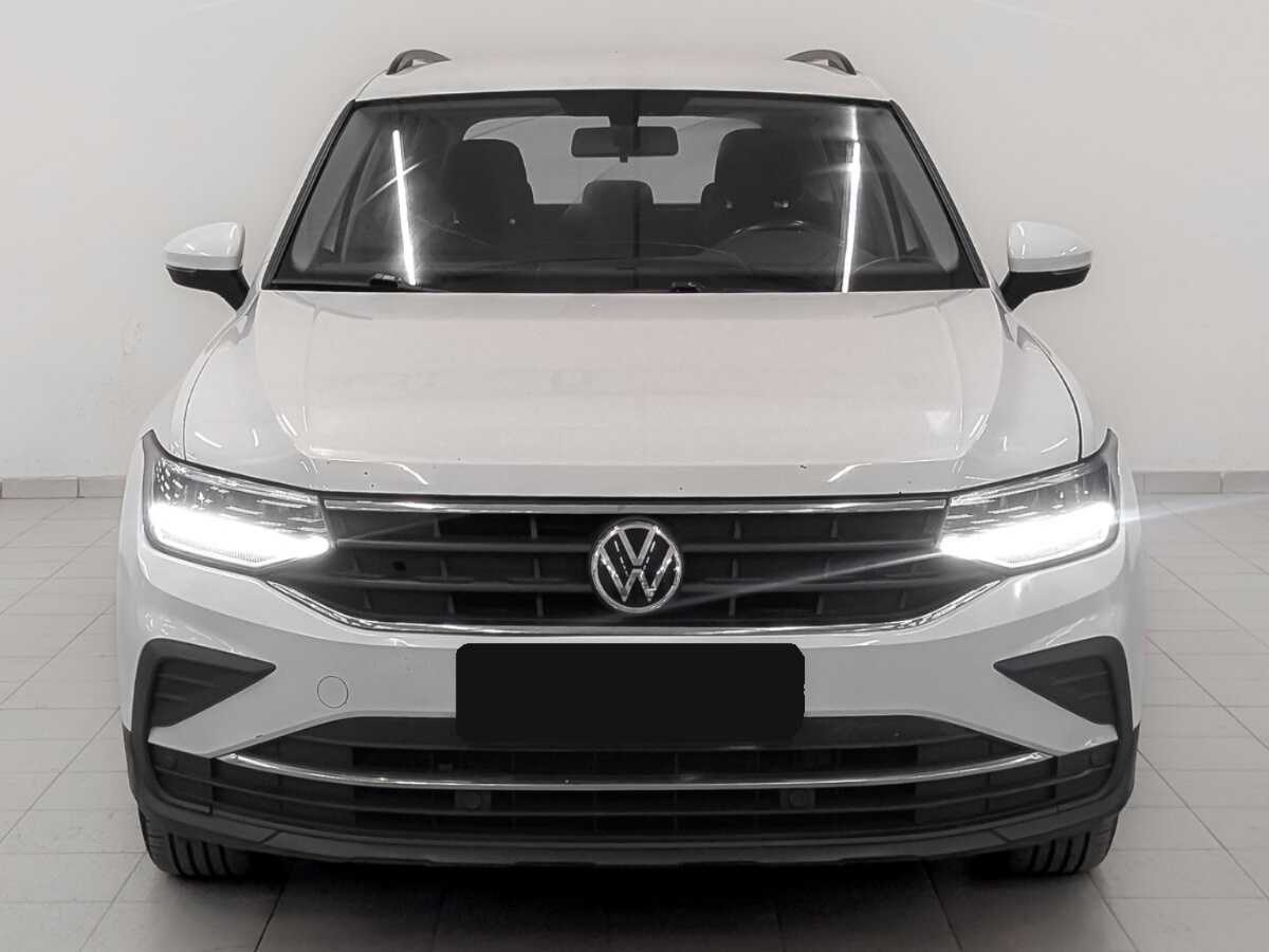 Volkswagen Tiguan 2021 года с пробегом. Фото: #1