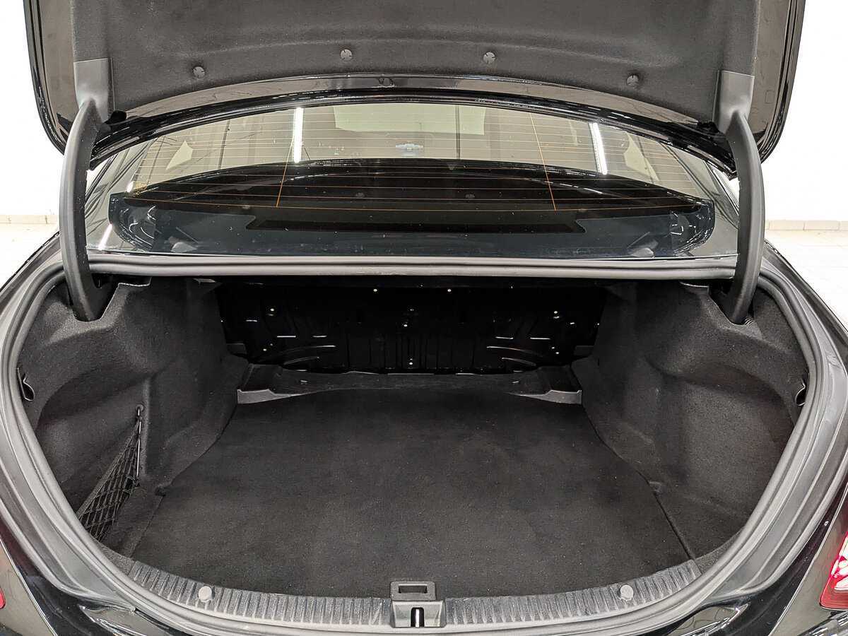 Mercedes-Benz C-Класс 2018 года с пробегом. Фото: #9