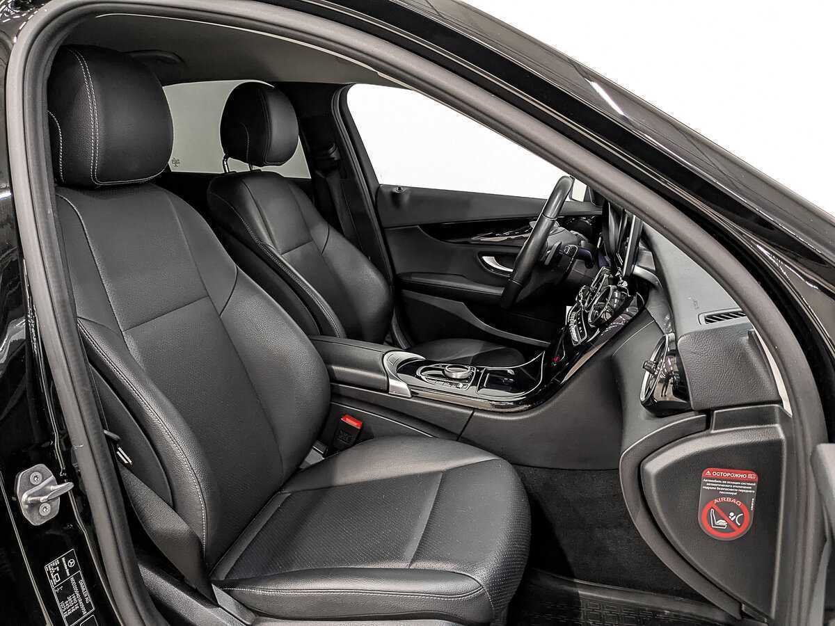 Mercedes-Benz C-Класс 2018 года с пробегом. Фото: #21