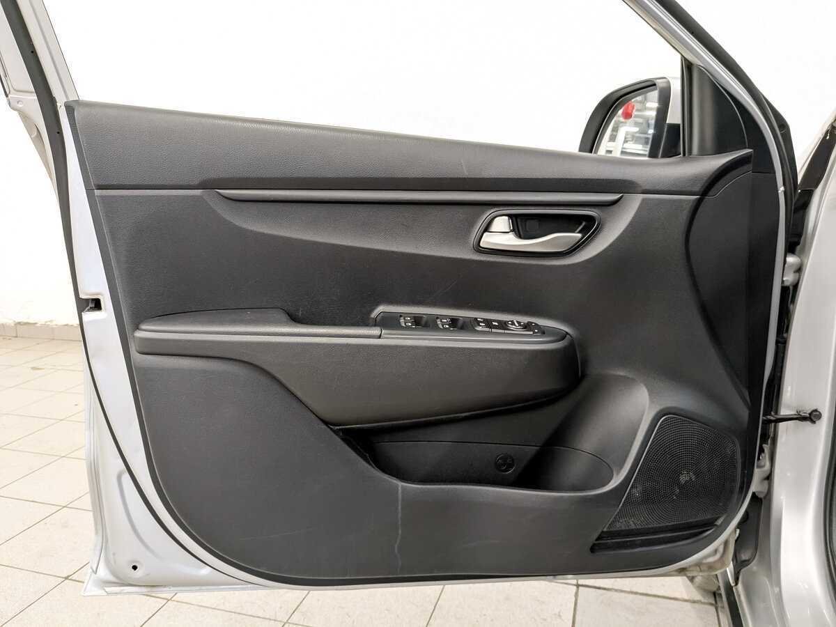 Kia Rio 2020 года с пробегом. Фото: #18