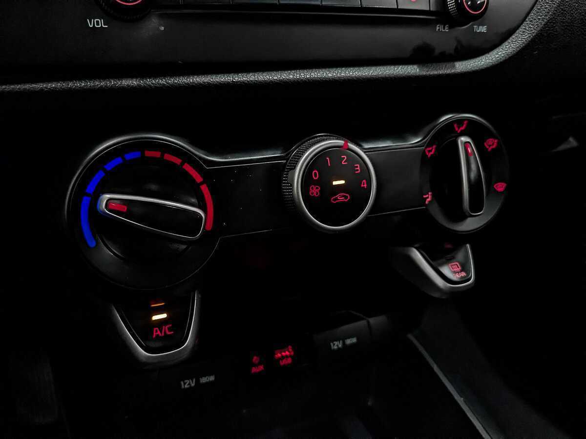 Kia Rio 2020 года с пробегом. Фото: #20