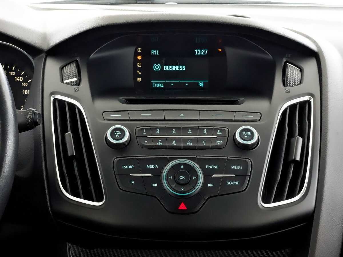 Ford Focus 2018 года с пробегом. Фото: #14